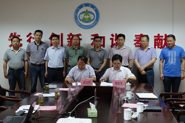 365best体育亚洲官网班子赴铜陵教学实践基地单位调研并慰问实习师生
